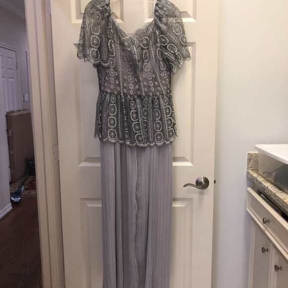 Formal dress - mother-of-the-bride - prom - formal gown - Nieman Marcus - Picture 7 of 8